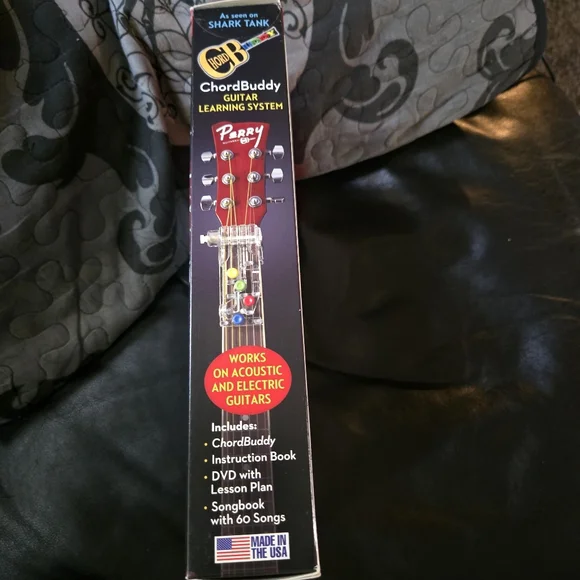 CB Hord guitar learning system NEW IN BOX never opened - Picture 6 of 7